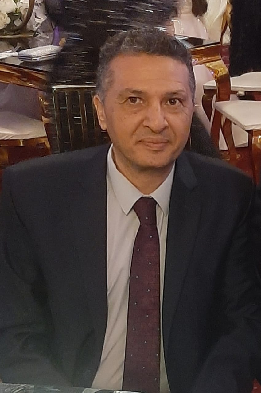 عصام عبدالهادى على خليل 